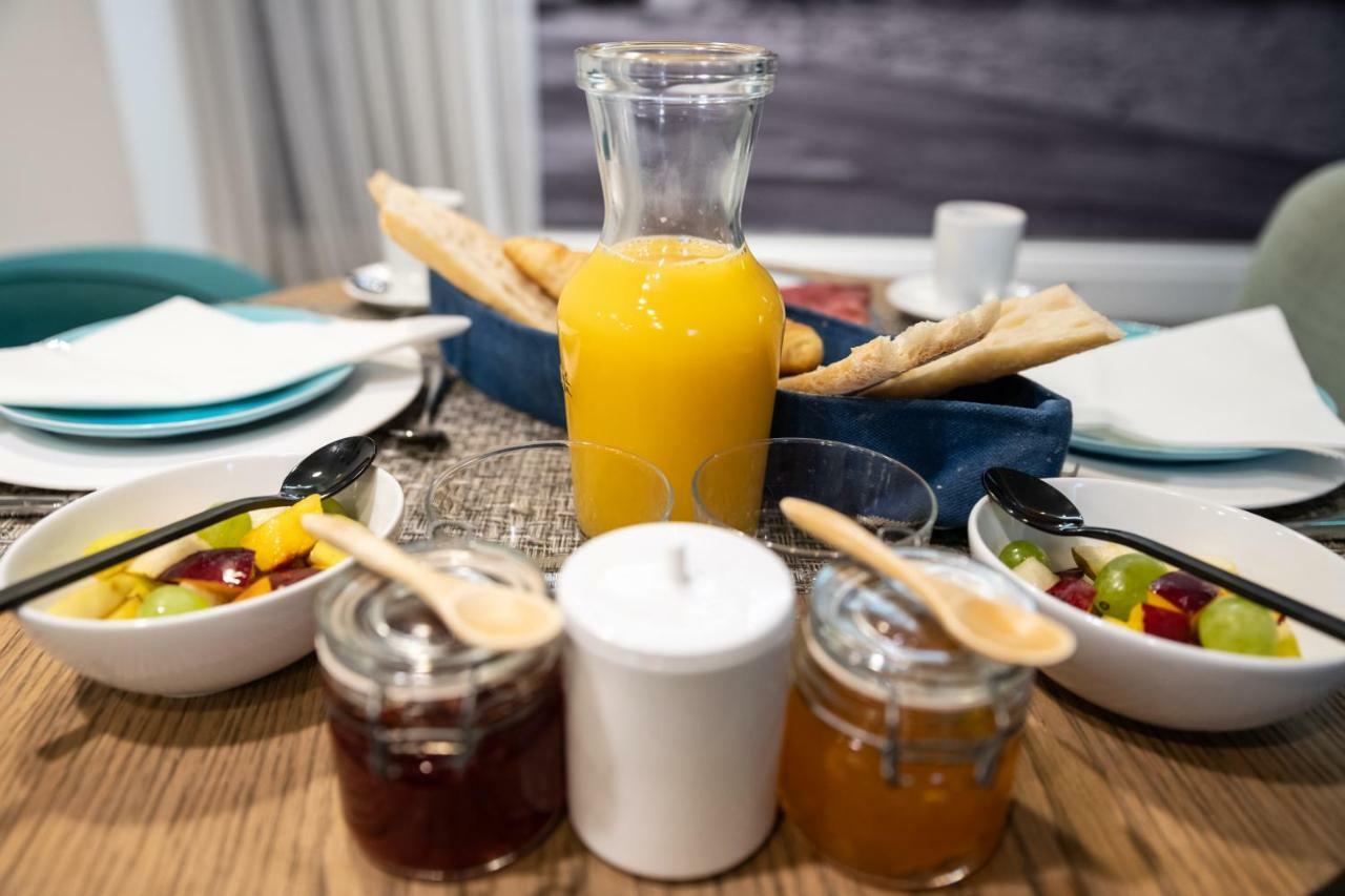 1er Etage Marais Hotel Parigi