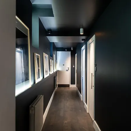 1er Etage Marais 3* Parigi