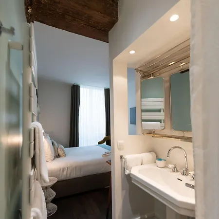 Hotel 1er Etage Marais Parigi